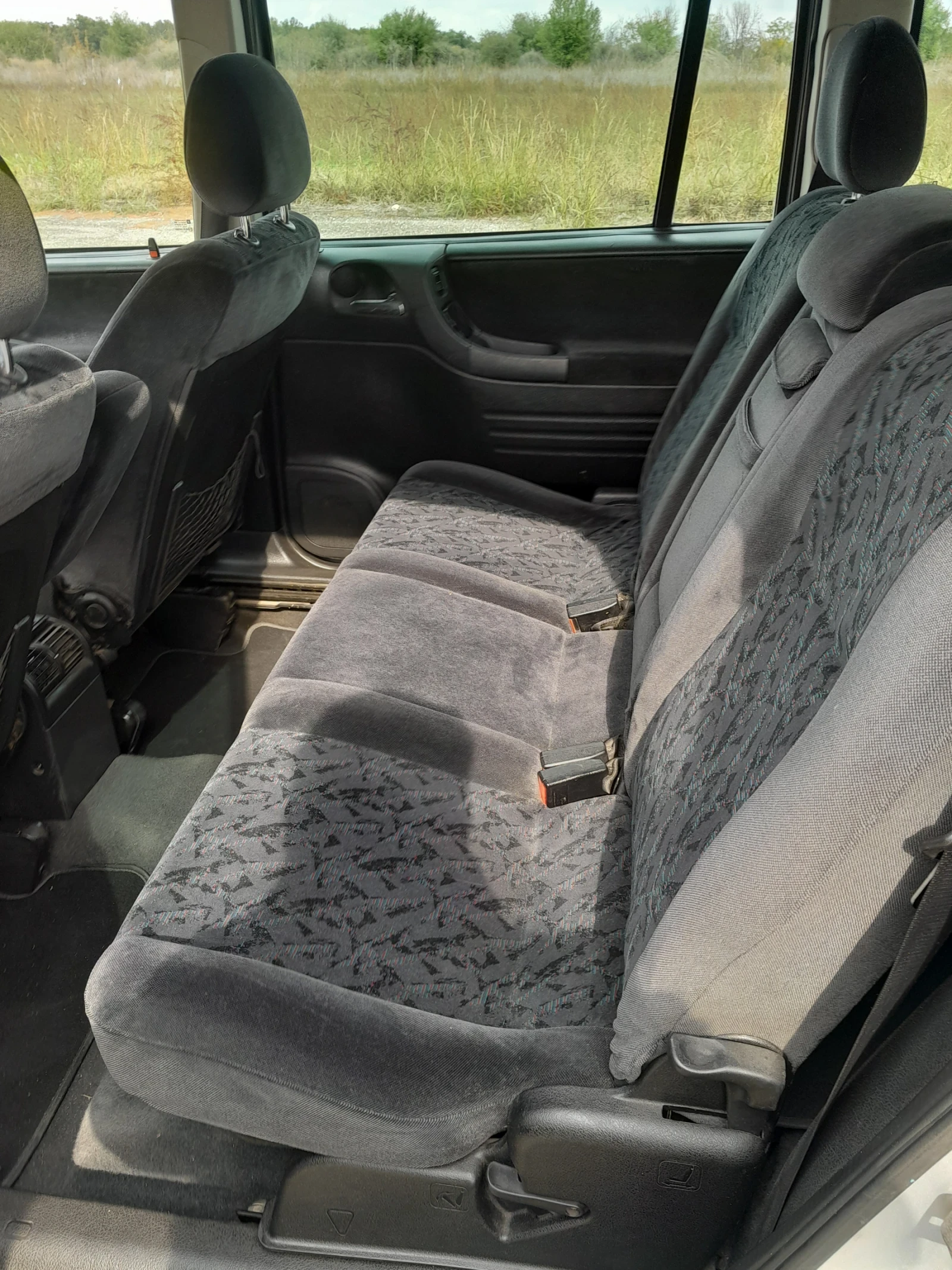 Opel Zafira  - изображение 7