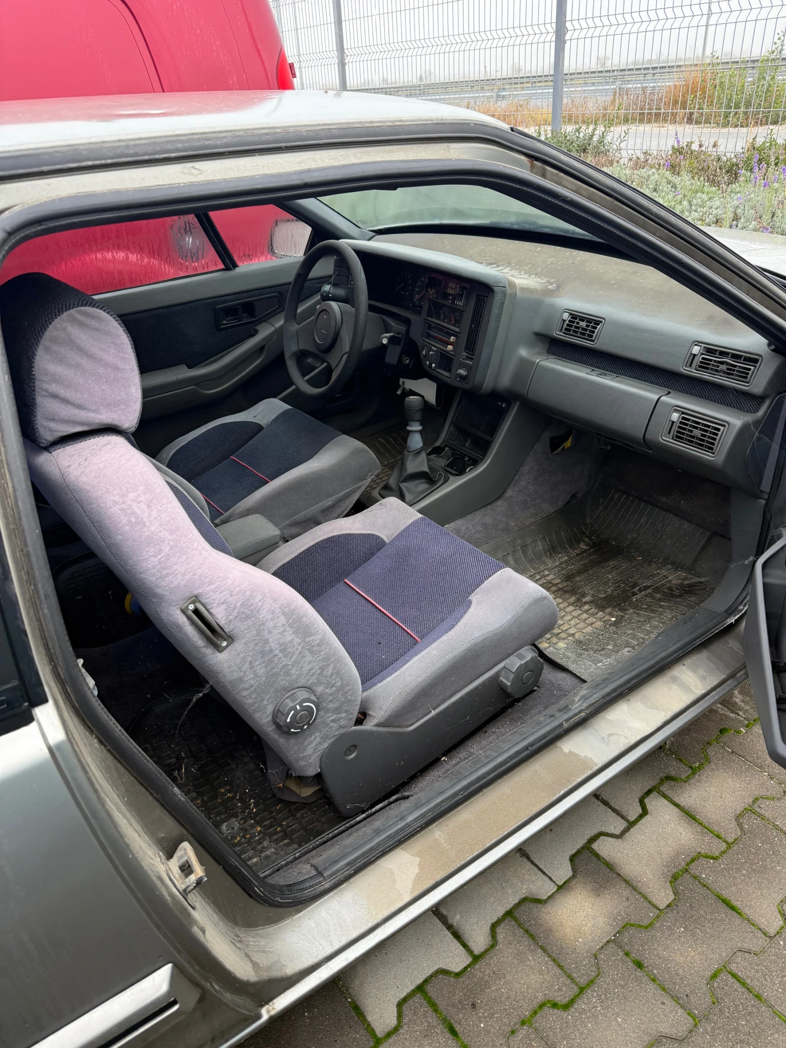 Volvo 480 Turbo - изображение 2