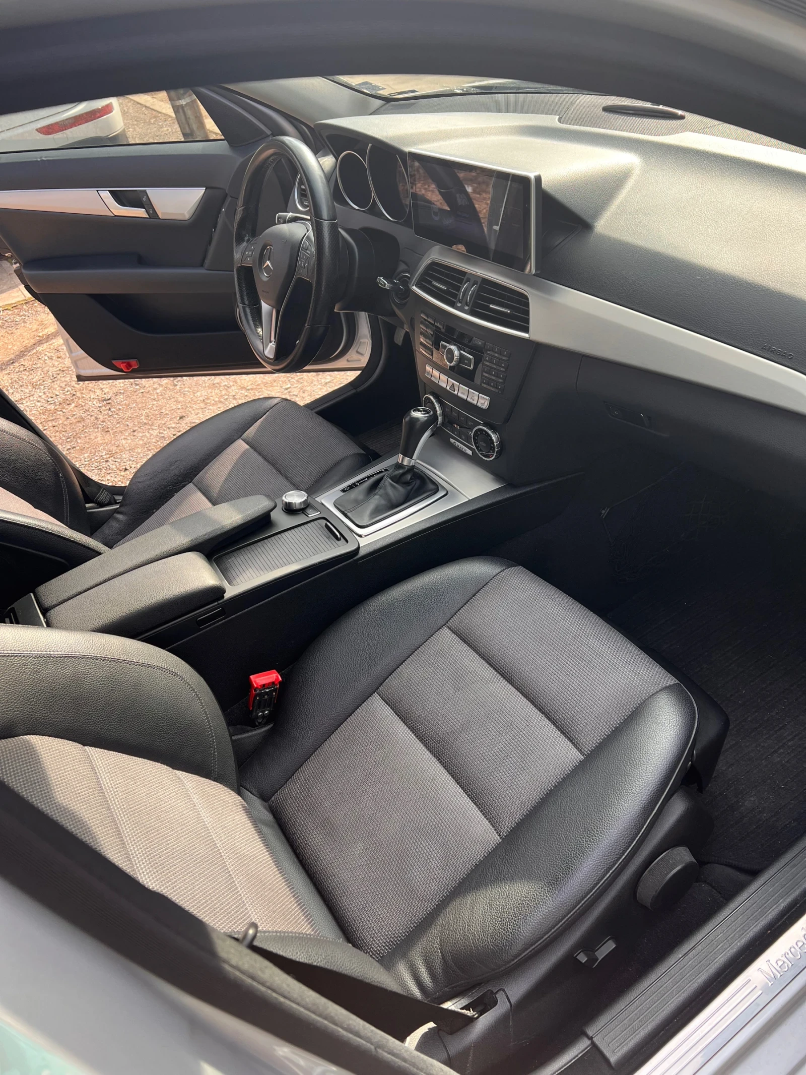 Mercedes-Benz C 250 CDI 4matic, снимка 8 - Автомобили и джипове - 53780746