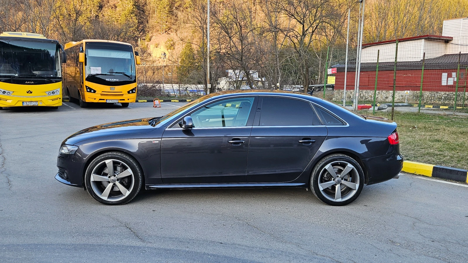 Audi A4 3.0 S-LINE/QUATTRO/6skorosti/Top sustoqnie, снимка 3 - Автомобили и джипове - 53868232