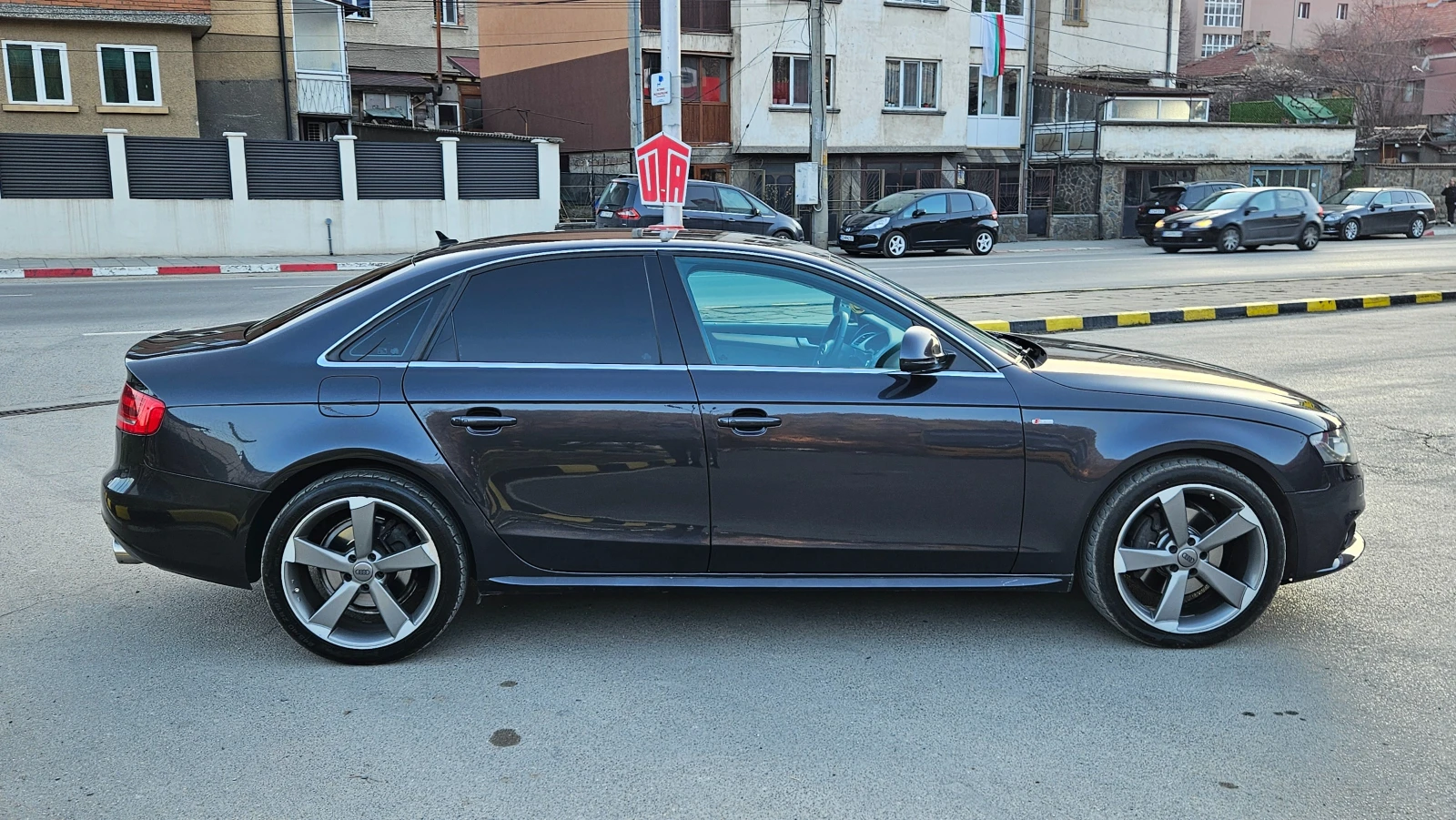 Audi A4 3.0 S-LINE/QUATTRO/6skorosti/Top sustoqnie, снимка 6 - Автомобили и джипове - 53868232