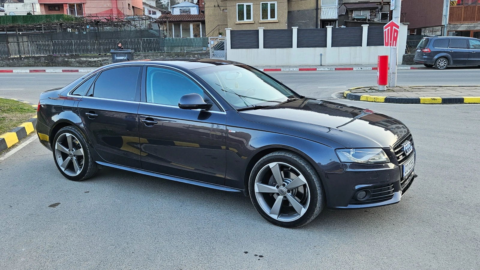 Audi A4 3.0 S-LINE/QUATTRO/6skorosti/Top sustoqnie, снимка 7 - Автомобили и джипове - 53868232