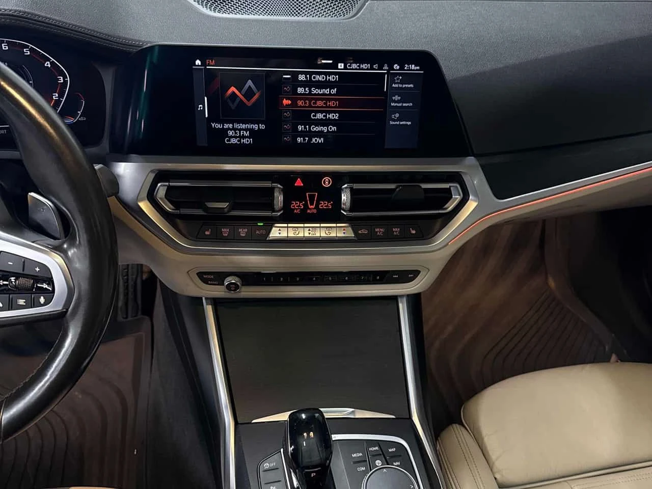 BMW 340 i xDrive/CARFAX/HUD/ШИБИДАХ/CARBON, снимка 10 - Автомобили и джипове - 53892767