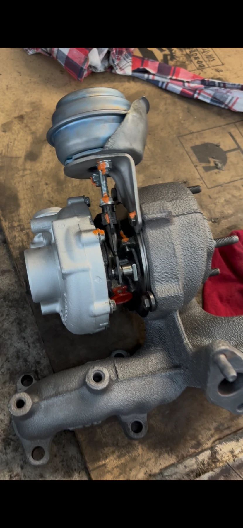 VW Golf 1.9tdi , снимка 2 - Автомобили и джипове - 54011187