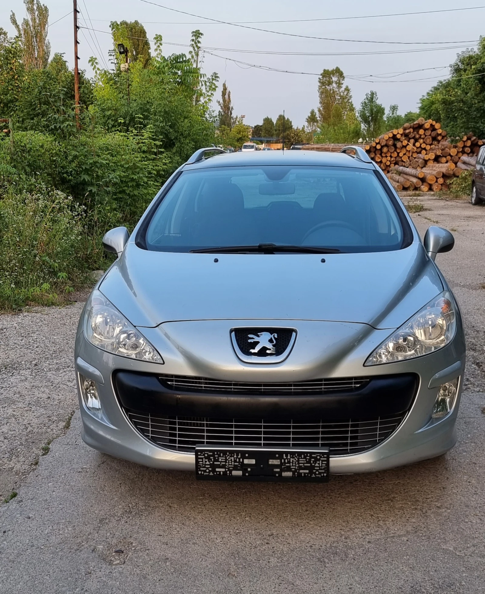 Peugeot 308 1.6 HDI, снимка 3 - Автомобили и джипове - 54013157