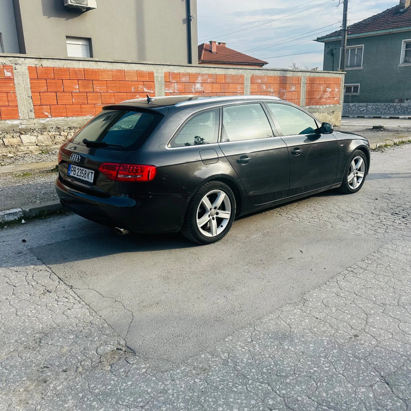 Audi A4 В8 2011г S-line Quattro S-tronik 239k.s. , снимка 5 - Автомобили и джипове - 54183452