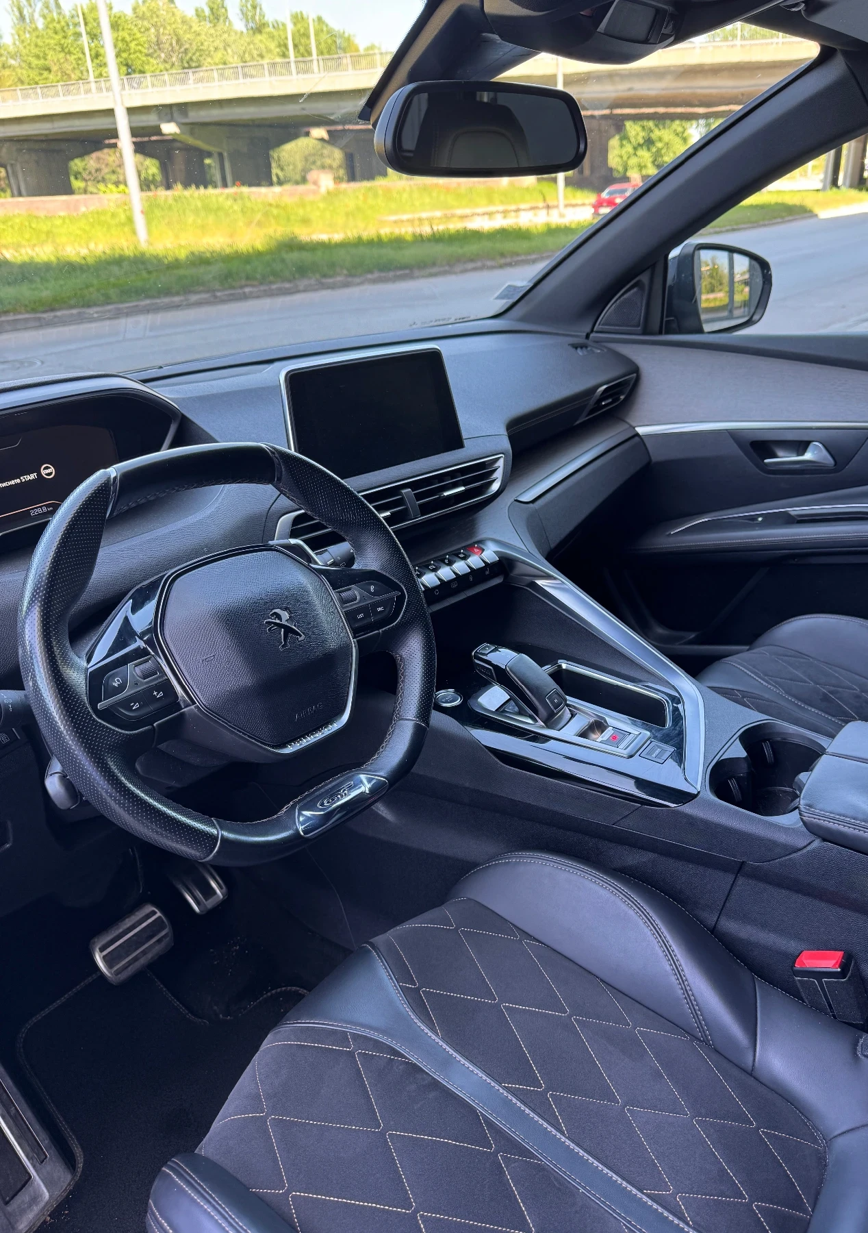 Peugeot 3008 2.0 HDi GT Line, снимка 4 - Автомобили и джипове - 54335393