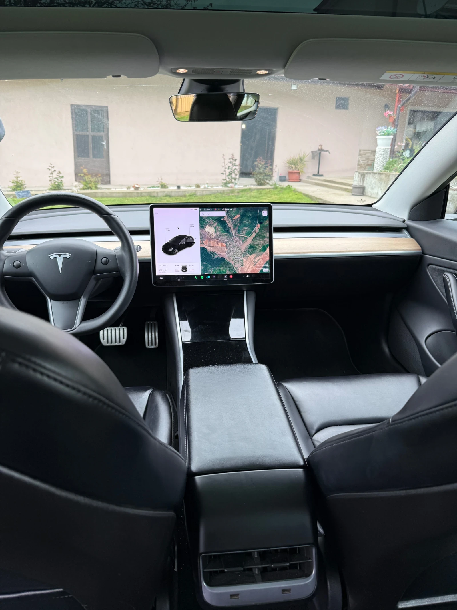 Tesla Model 3 Performance, снимка 10 - Автомобили и джипове - 54383265