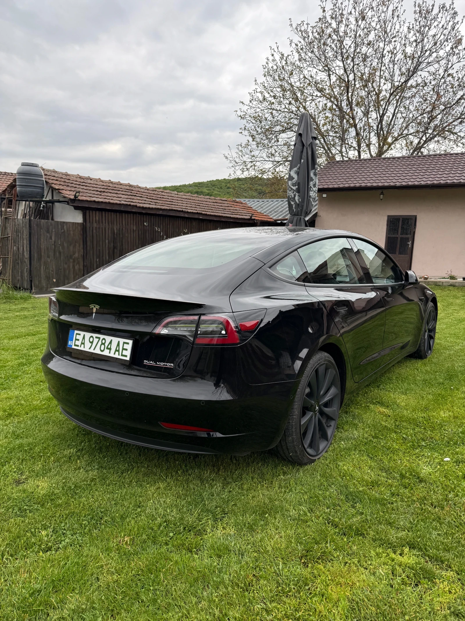 Tesla Model 3 Performance, снимка 7 - Автомобили и джипове - 54383265