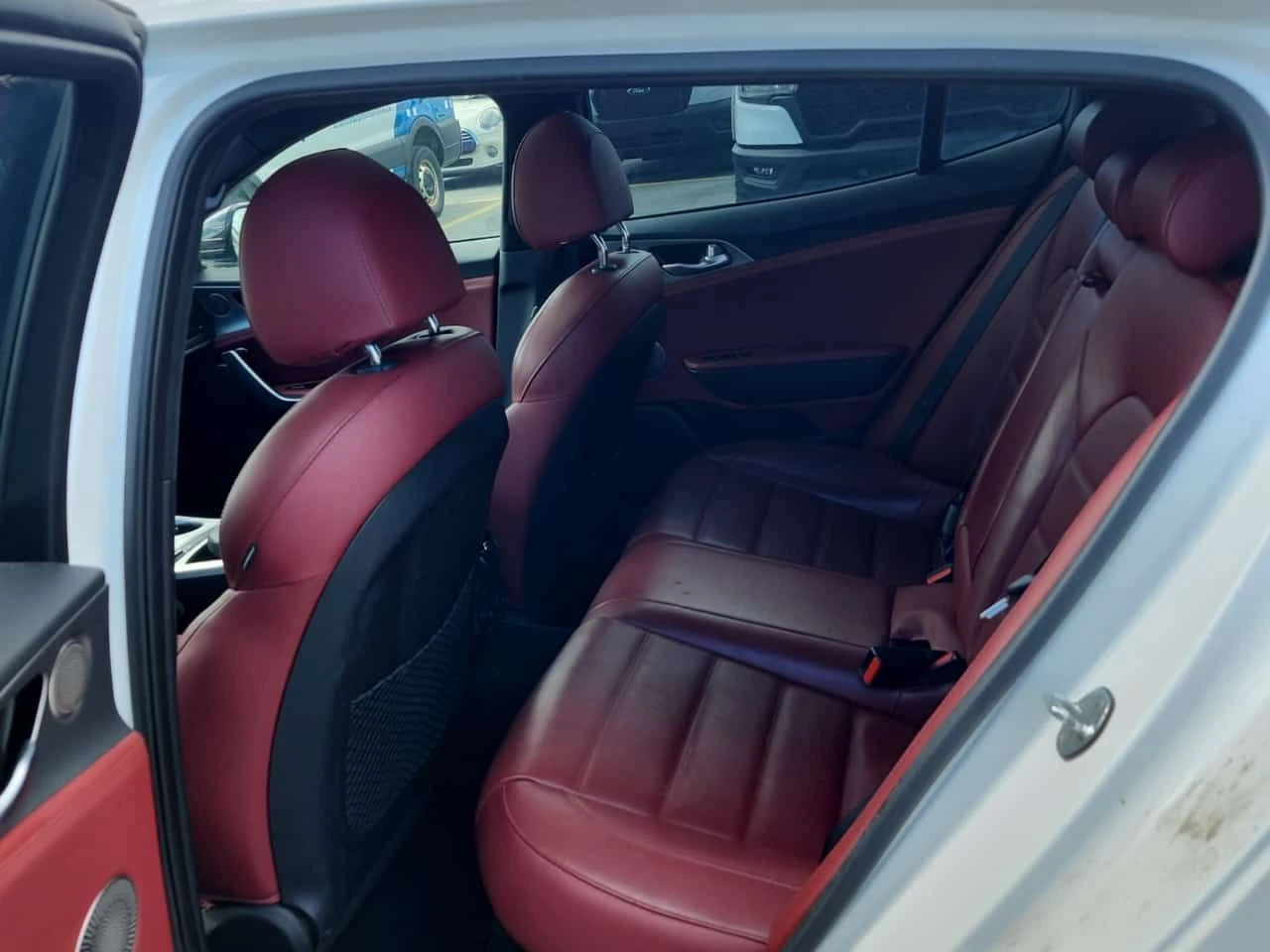 Kia Stinger * GT LIMITED * CARFAX * ЦЕНА ДО БГ, снимка 12 - Автомобили и джипове - 54510407