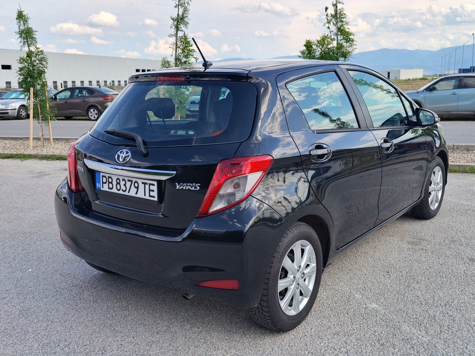 Toyota Yaris Gaz/Brc 1.0 70hp klima, снимка 5 - Автомобили и джипове - 54866482
