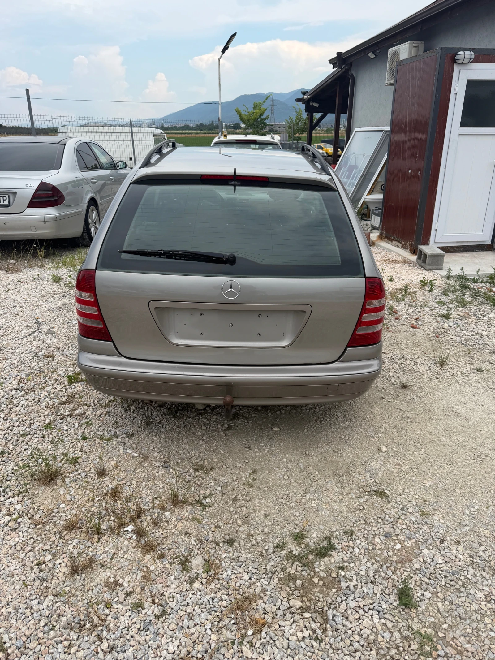 Mercedes-Benz C 200 Facelift, снимка 5 - Автомобили и джипове - 55061709