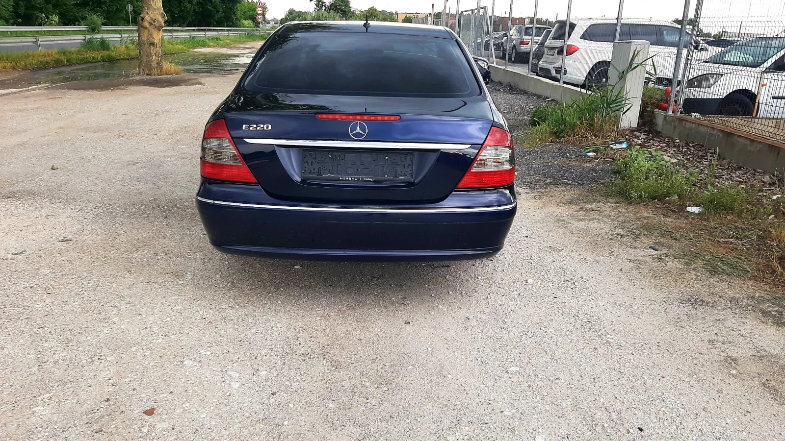 Mercedes-Benz E 220 EVO Avantgarde , снимка 6 - Автомобили и джипове - 55164906