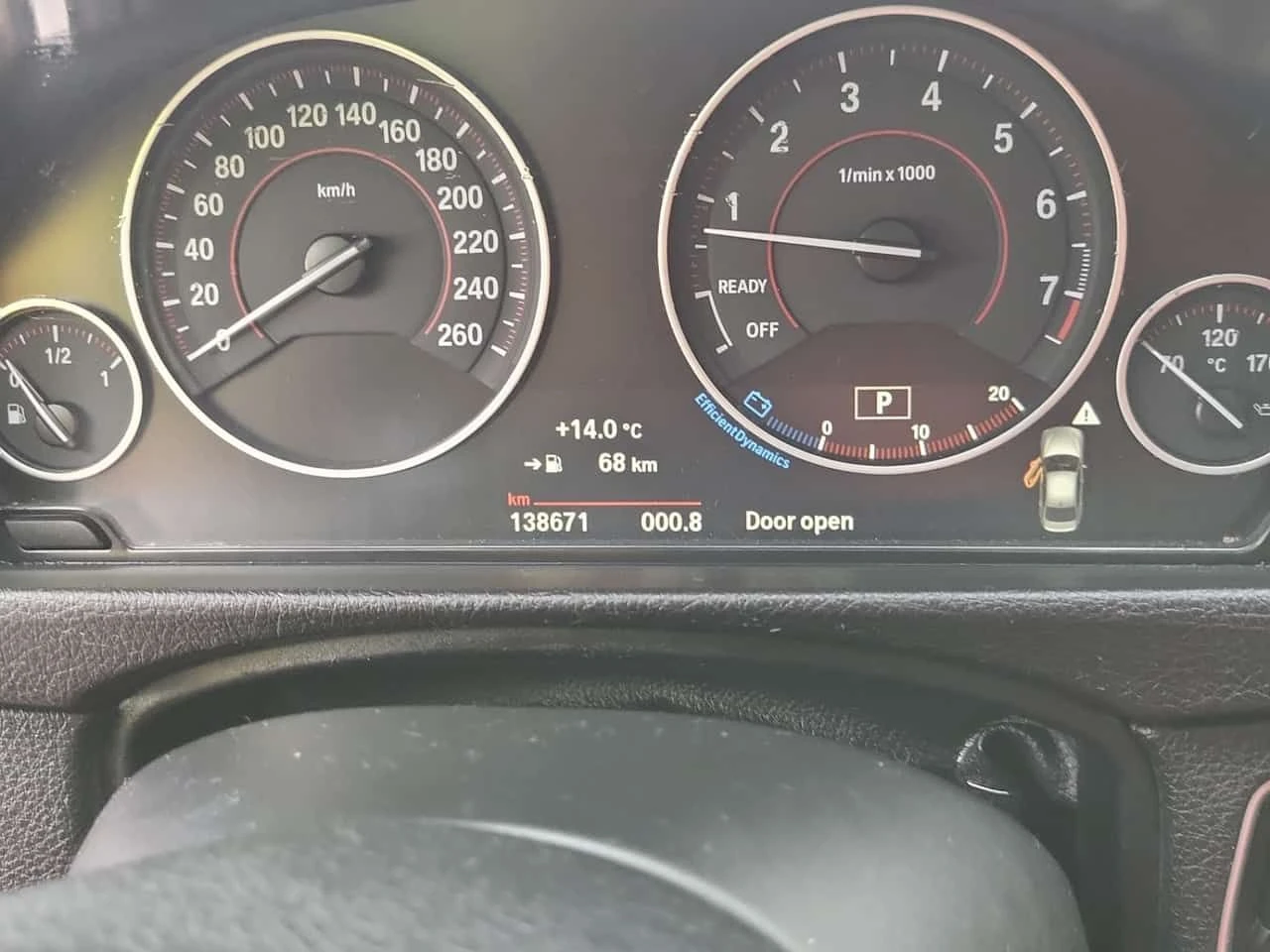 BMW 328 * 4dr Sdn Awd 328i Xdrive* АВТОКРЕДИТ* , снимка 9 - Автомобили и джипове - 55470228
