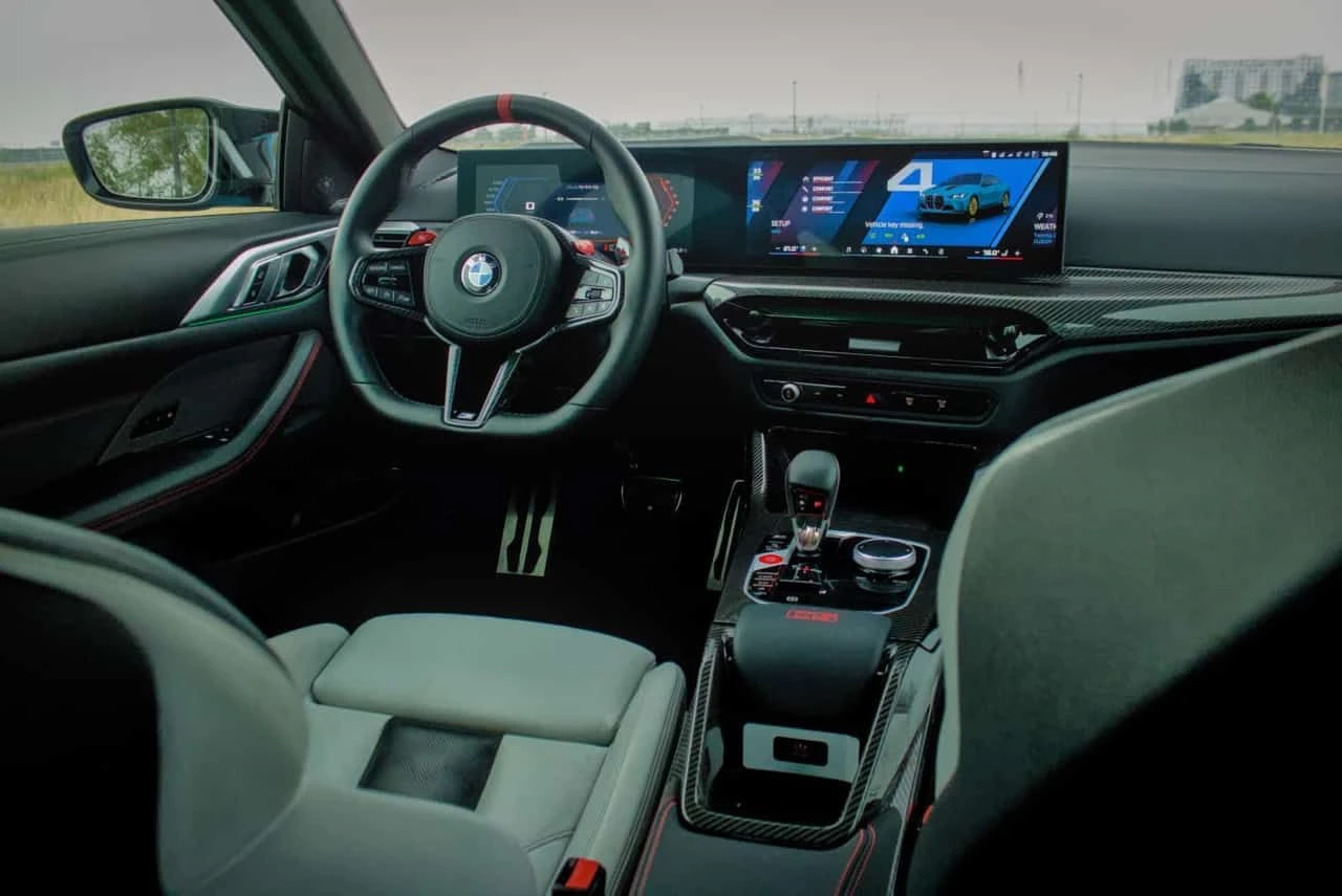 BMW M4 * CS * АВТОКРЕДИТ БЕЗ ПЪРВОНАЧАЛНА ВНОСКА* , снимка 9 - Автомобили и джипове - 55648746