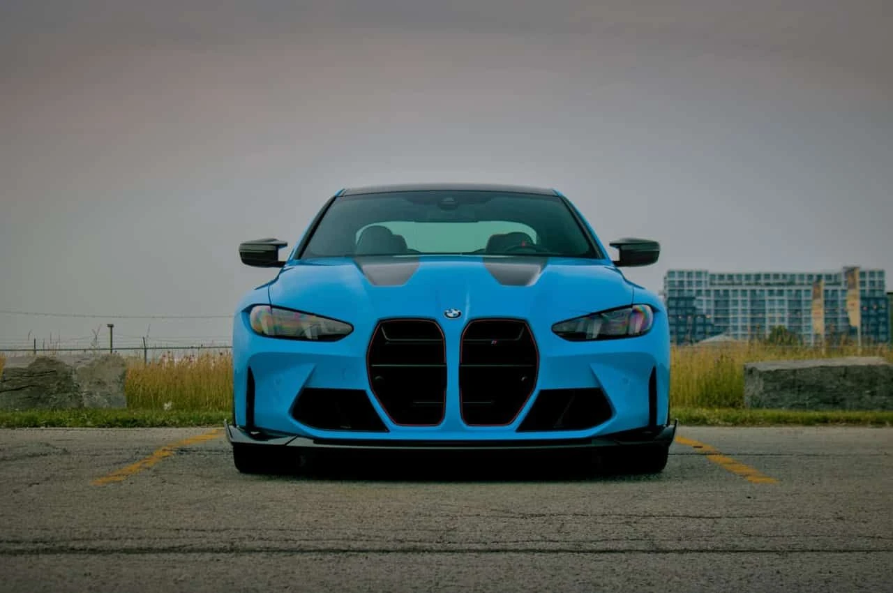 BMW M4 * CS * АВТОКРЕДИТ БЕЗ ПЪРВОНАЧАЛНА ВНОСКА* , снимка 6 - Автомобили и джипове - 55648746