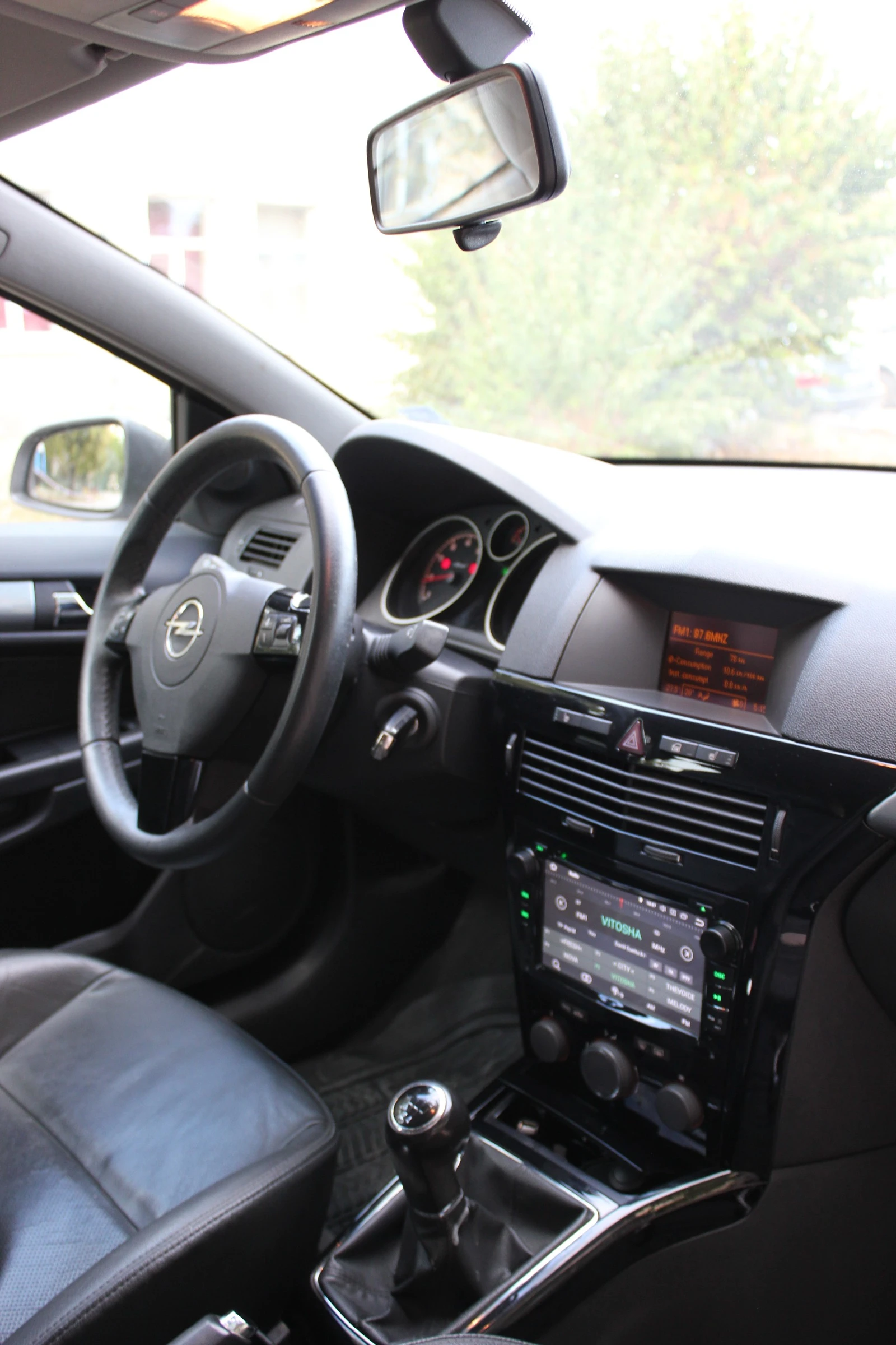 Opel Astra 1.8 GTC/Газ/бензин, снимка 12 - Автомобили и джипове - 56156461