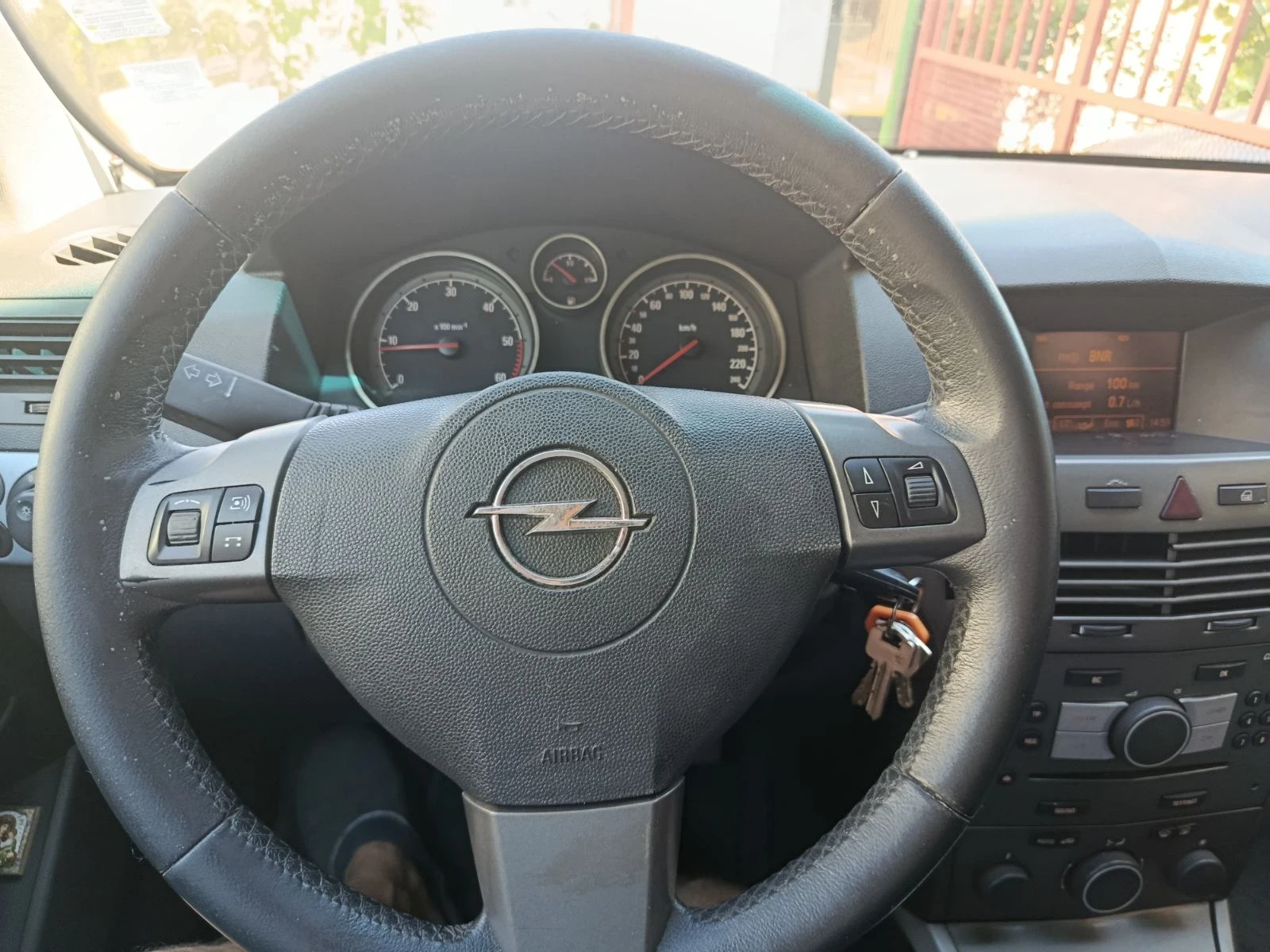 Opel Astra, снимка 7 - Автомобили и джипове - 56633537