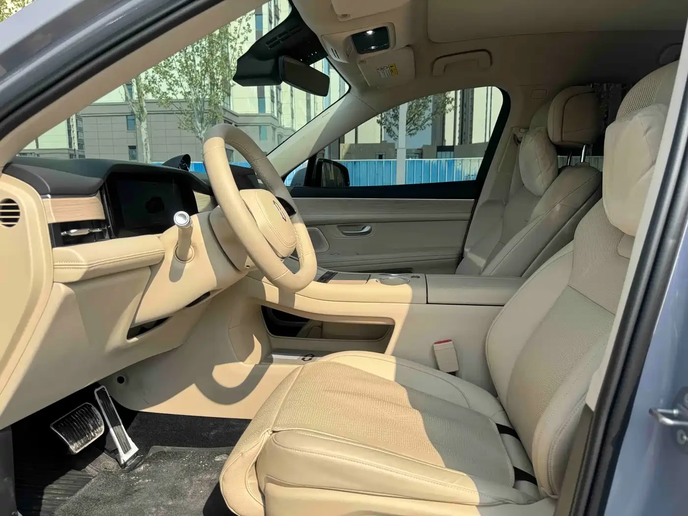 AITO 5 M5* ULTRA* RWD* DISTRONIC* 360 КАМЕРИ* КРАЙНА ЦЕНА, снимка 7 - Автомобили и джипове - 56658310