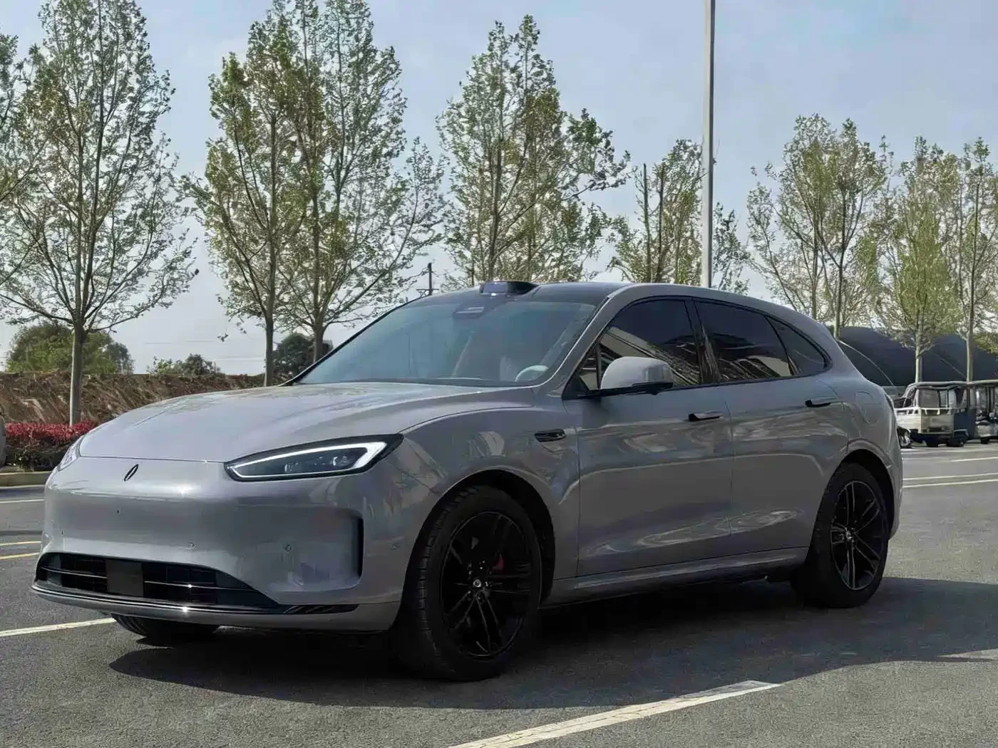 AITO 5 M5* ULTRA* RWD* DISTRONIC* 360 КАМЕРИ* КРАЙНА ЦЕНА, снимка 3 - Автомобили и джипове - 56658310