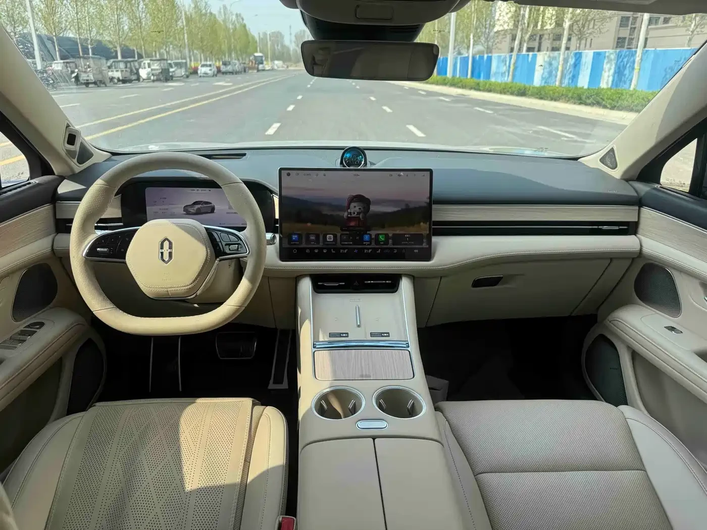 AITO 5 M5* ULTRA* RWD* DISTRONIC* 360 КАМЕРИ* КРАЙНА ЦЕНА, снимка 8 - Автомобили и джипове - 56658310