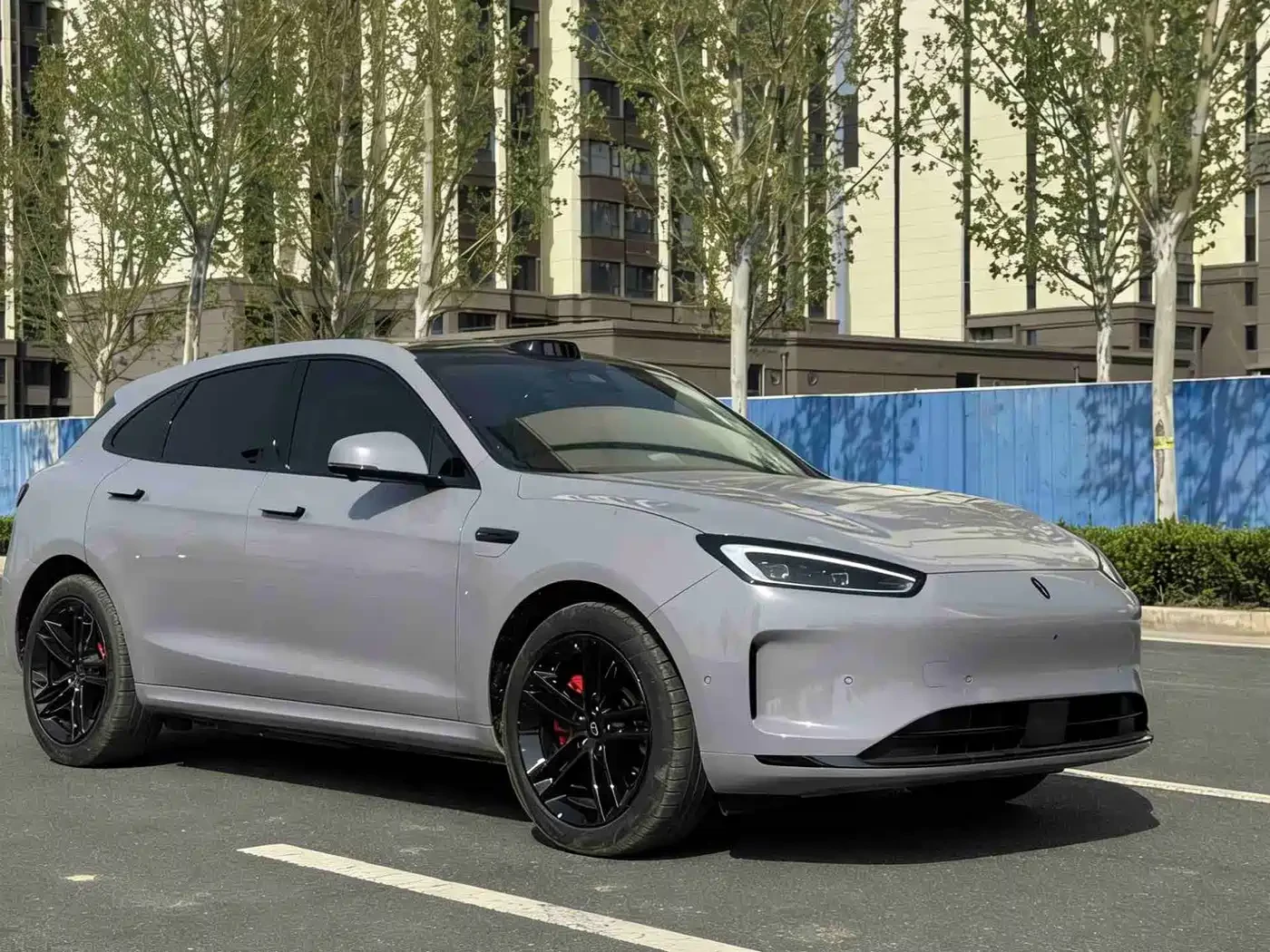 AITO 5 M5* ULTRA* RWD* DISTRONIC* 360 КАМЕРИ* КРАЙНА ЦЕНА, снимка 2 - Автомобили и джипове - 56658310