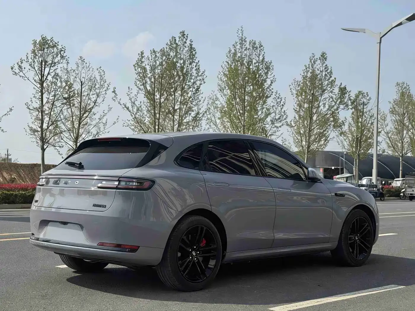 AITO 5 M5* ULTRA* RWD* DISTRONIC* 360 КАМЕРИ* КРАЙНА ЦЕНА, снимка 6 - Автомобили и джипове - 56658310