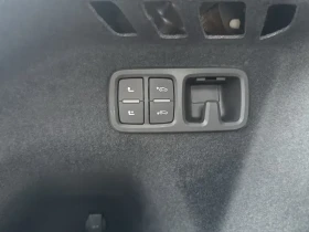 Audi Q8 55 TFSIe Quattro = NEW = S-line Гаранция, снимка 13