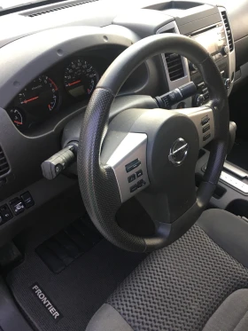 Nissan Frontier 2.5, снимка 15