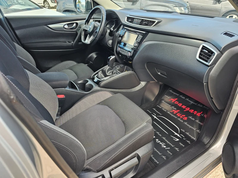 Nissan Qashqai 1.6dCi, 130к.с., Автоматик, Tekna, 150000км.!, снимка 9 - Автомобили и джипове - 51827479