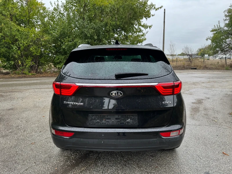 Kia Sportage 2.0D 4x4 КОЖА НАВИ 2-КЛЮЧА КАМЕРА 197Х.КМ ПАНОРАМА, снимка 4 - Автомобили и джипове - 51990925