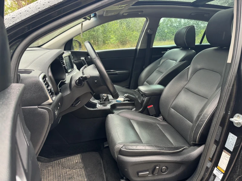 Kia Sportage 2.0D 4x4 КОЖА НАВИ 2-КЛЮЧА КАМЕРА 197Х.КМ ПАНОРАМА, снимка 8 - Автомобили и джипове - 51990925
