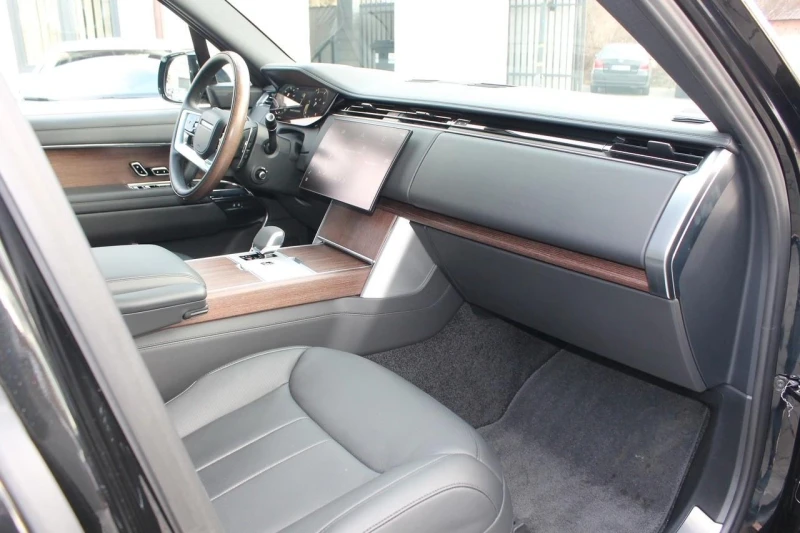 Land Rover Range rover D350/AUTOBIO/LONG/MERIDIAN/PANO/HEAD UP/360/, снимка 13 - Автомобили и джипове - 52688195