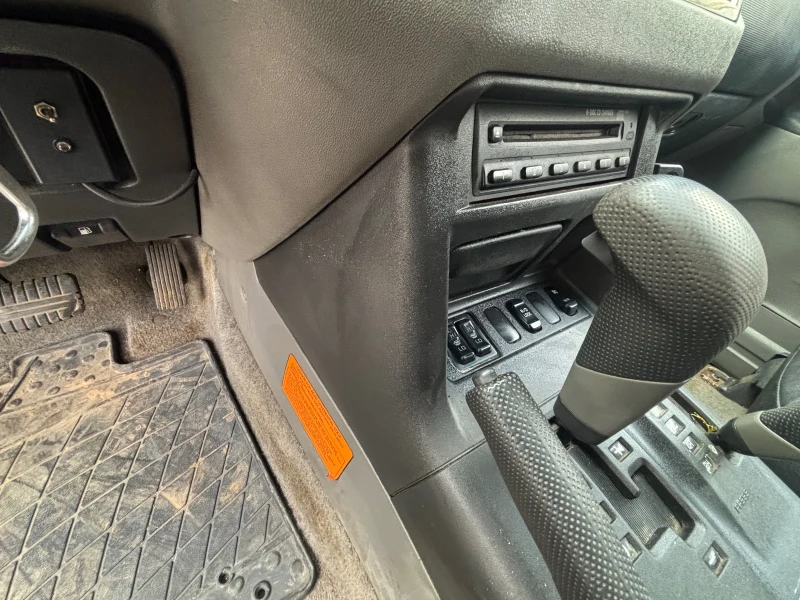 Mitsubishi Pajero, снимка 4 - Автомобили и джипове - 53441267