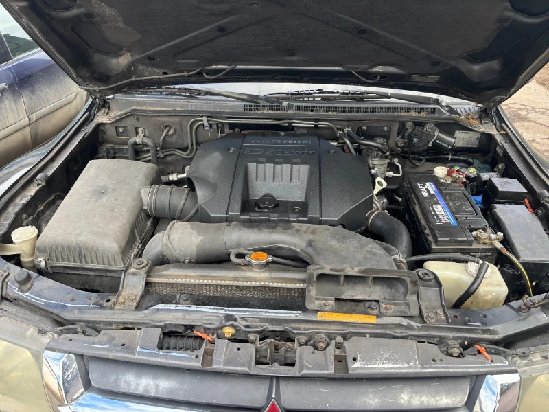 Mitsubishi Pajero, снимка 3 - Автомобили и джипове - 53441267