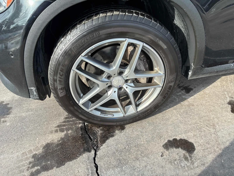 Mercedes-Benz GLC 300 4MATIC * 360 КАМЕРА* ПОДГРЕВИ* ПАНОРАМА* ДВА КЛЮЧА, снимка 6 - Автомобили и джипове - 53567331