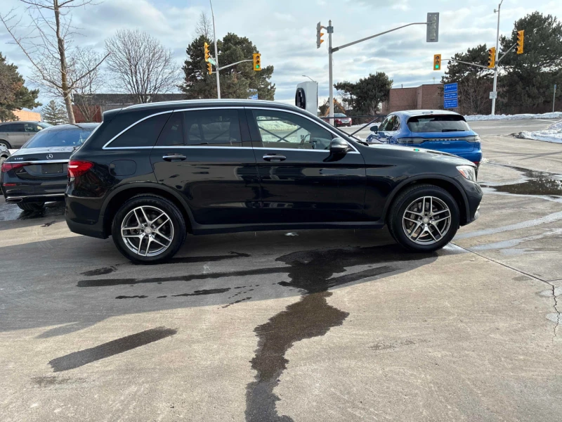 Mercedes-Benz GLC 300 4MATIC * 360 КАМЕРА* ПОДГРЕВИ* ПАНОРАМА* ДВА КЛЮЧА, снимка 5 - Автомобили и джипове - 53567331