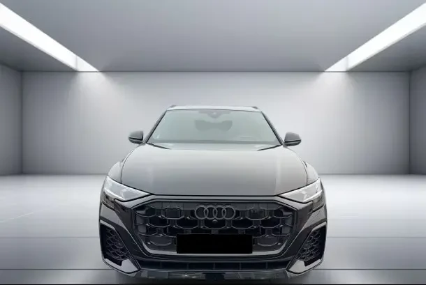 Audi Q8 55 TFSIe Quattro = NEW = S-line Гаранция