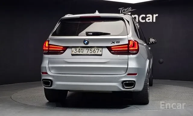 BMW X5 30D * M SPORT * HUD * 2018 * 360 * БЕЗ ИНЦИДЕНТИ, снимка 4 - Автомобили и джипове - 56116320