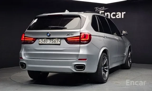 BMW X5 30D * M SPORT * HUD * 2018 * 360 * БЕЗ ИНЦИДЕНТИ, снимка 3 - Автомобили и джипове - 56116320