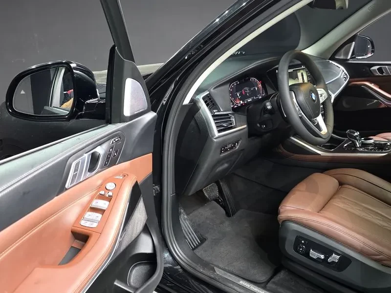 BMW X7 40d xDrive/ LASER/ AMBIENT/ �����/ BOWERS/ 7����� | Mobile.bg � ����������� 10