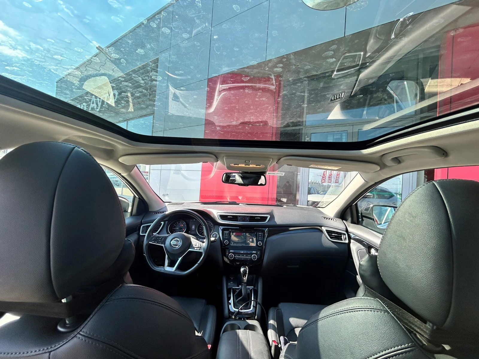 Nissan Qashqai 1.3 DIG-T N-Connecta A/T - изображение 6