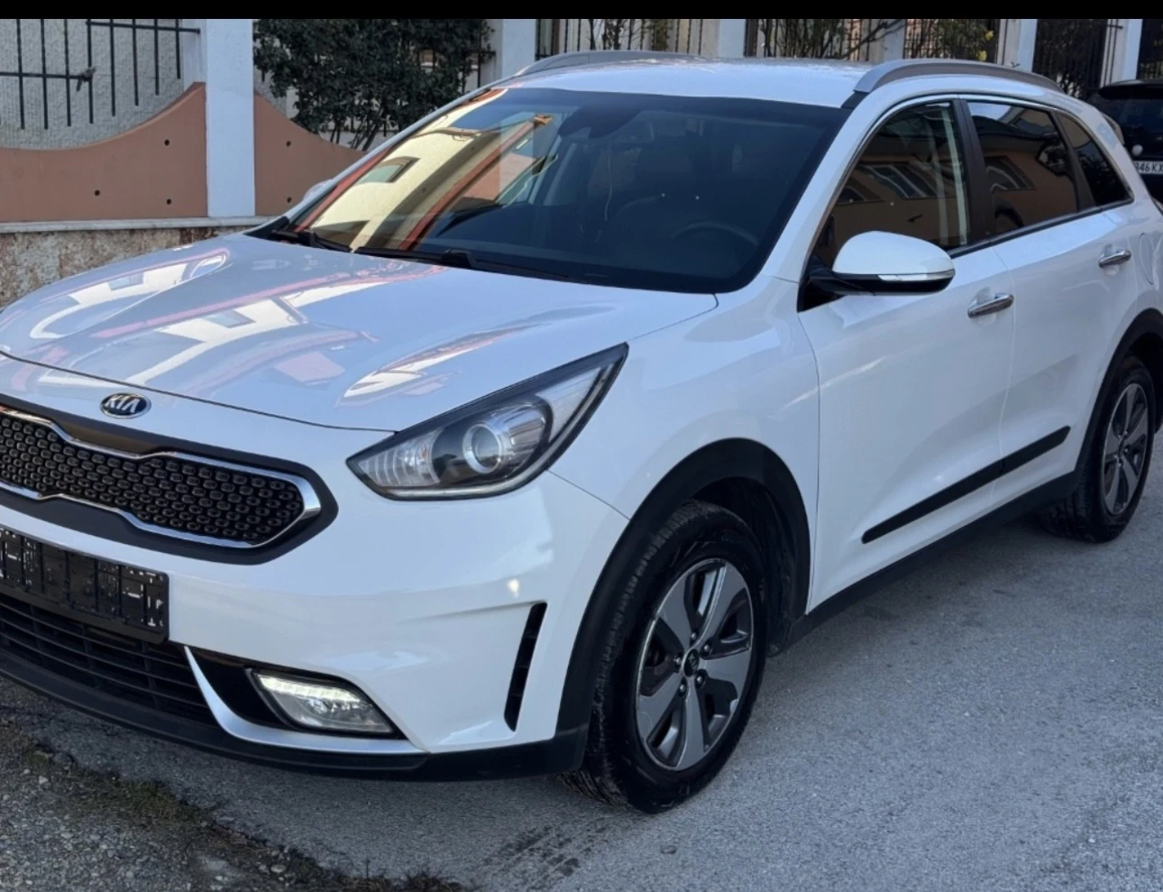 Kia Niro 1600-140 кс хибрид - изображение 2