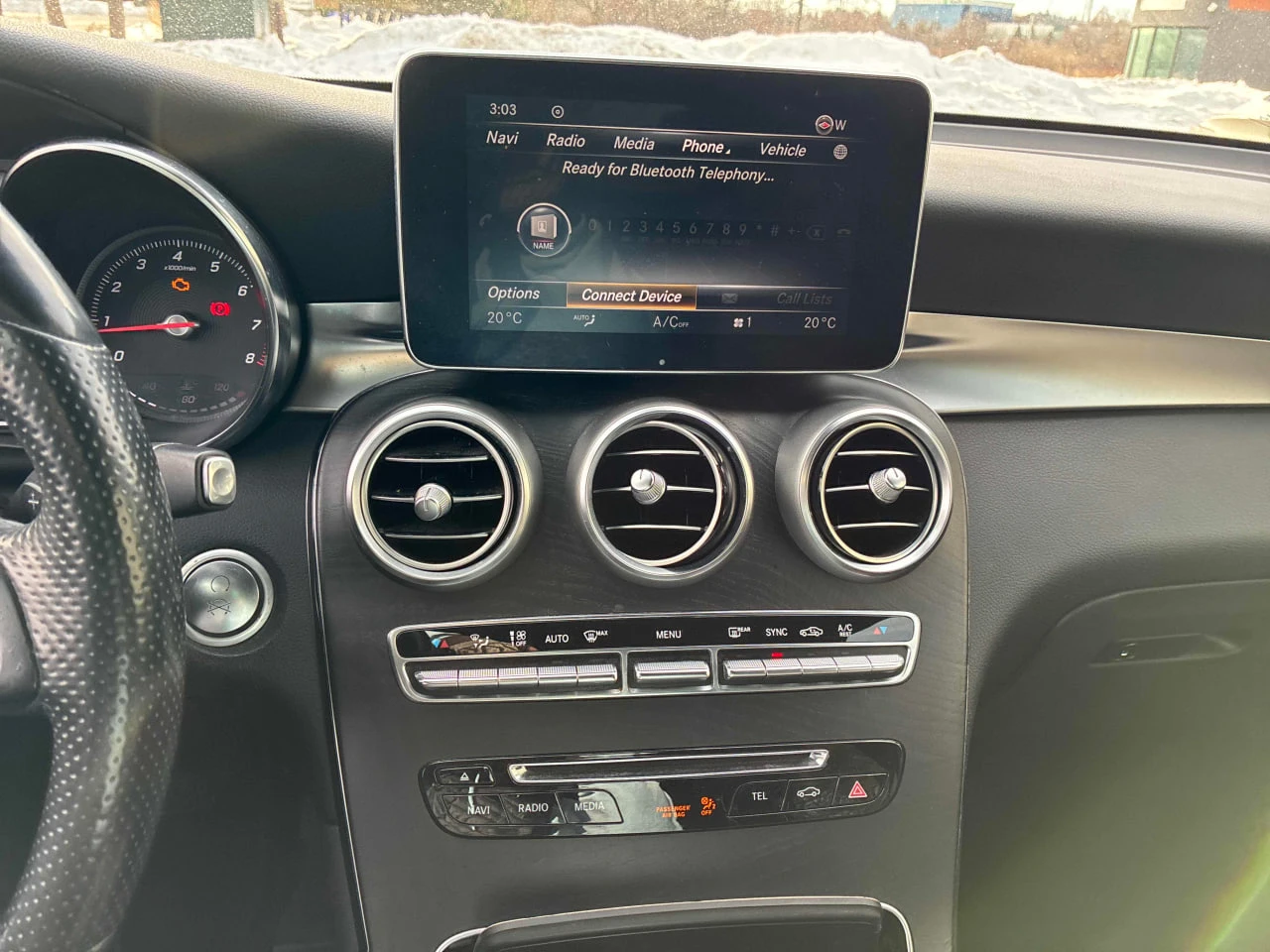 Mercedes-Benz GLC 300 4MATIC * 360 КАМЕРА* ПОДГРЕВИ* ПАНОРАМА* ДВА КЛЮЧА - изображение 8