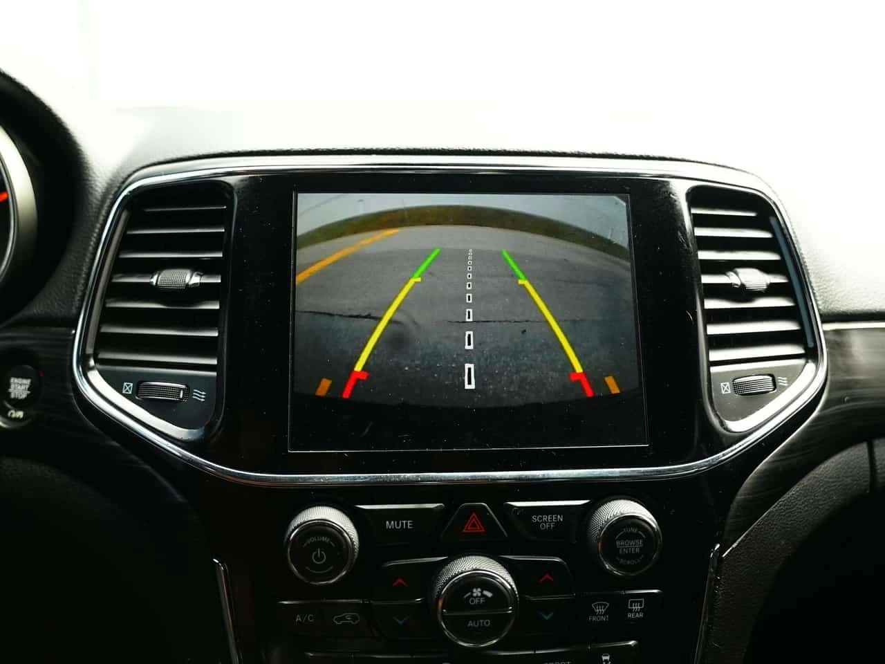 Jeep Grand cherokee * Laredo * CARFAX * ���� �� �� | Mobile.bg � ����������� 11