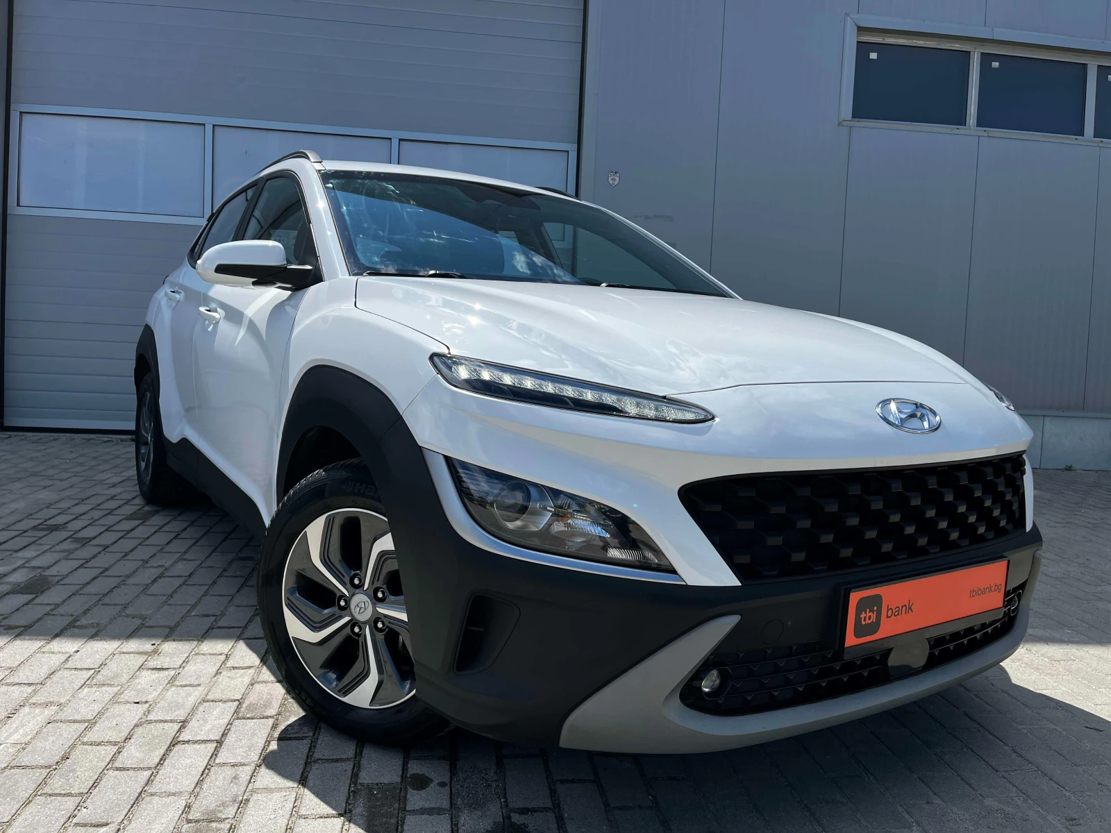 Hyundai Kona 1.6 Hybrid, бензин, автоматик  2022г., снимка 2 - Автомобили и джипове - 54315020