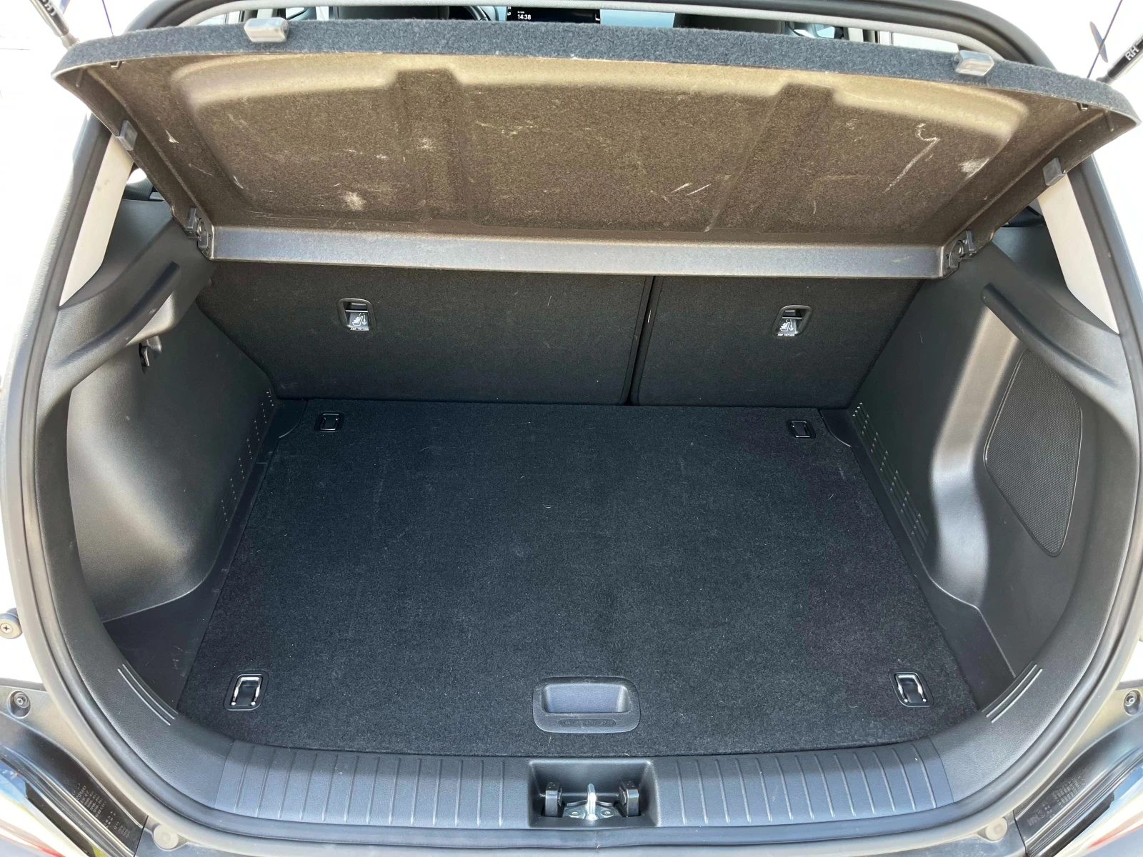 Hyundai Kona 1.6 Hybrid, бензин, автоматик  2022г., снимка 16 - Автомобили и джипове - 54315020
