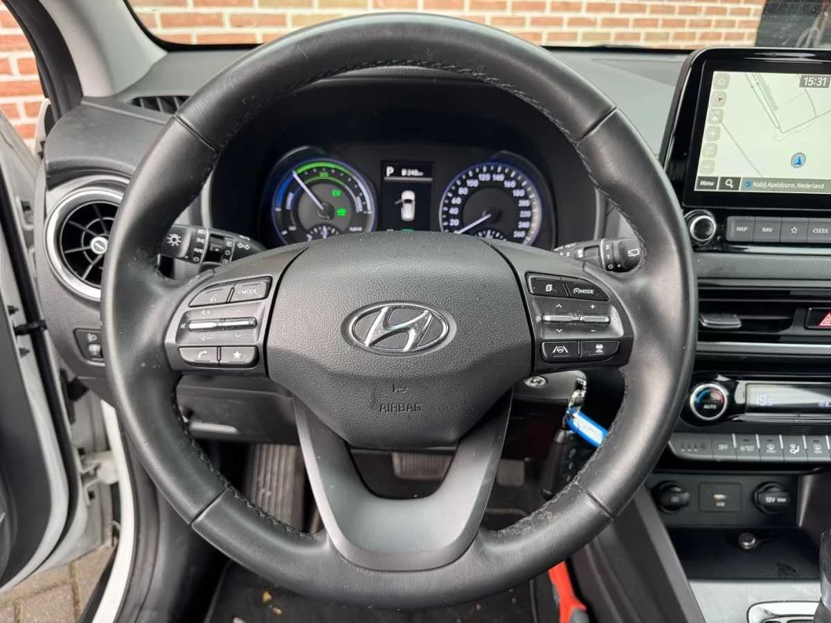 Hyundai Kona 1.6 Hybrid, бензин, автоматик  2022г., снимка 9 - Автомобили и джипове - 54315020