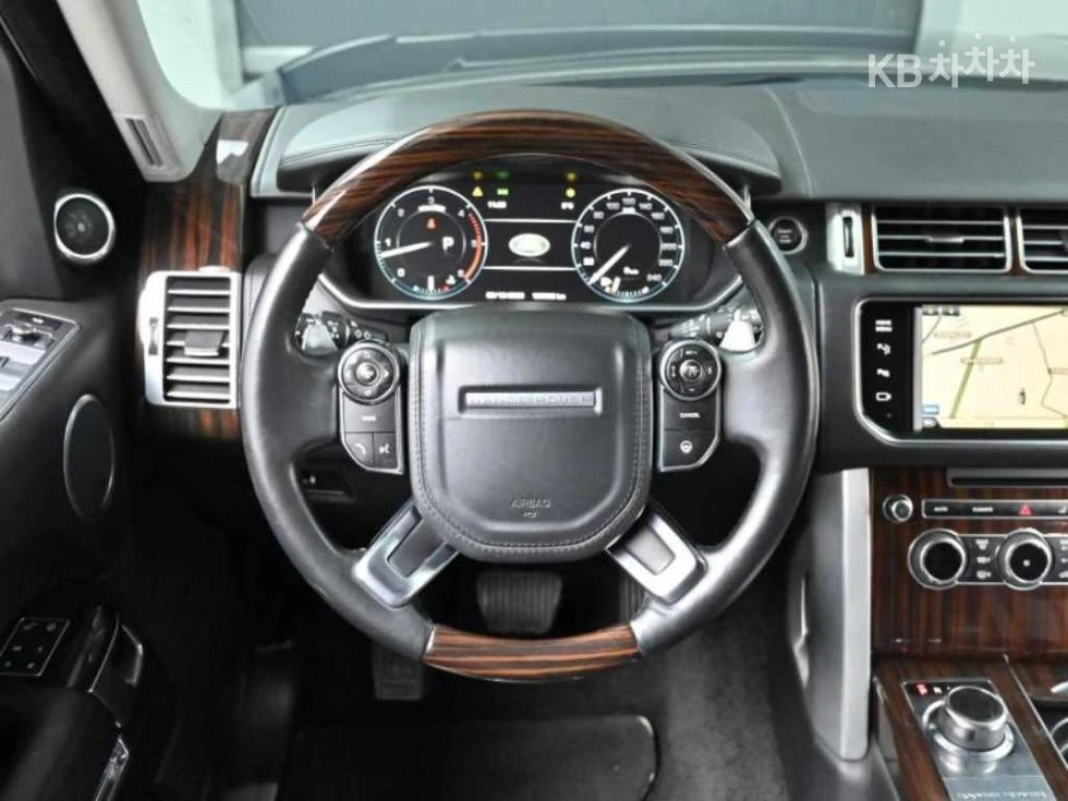 Land Rover Range rover, снимка 13 - Автомобили и джипове - 54767989