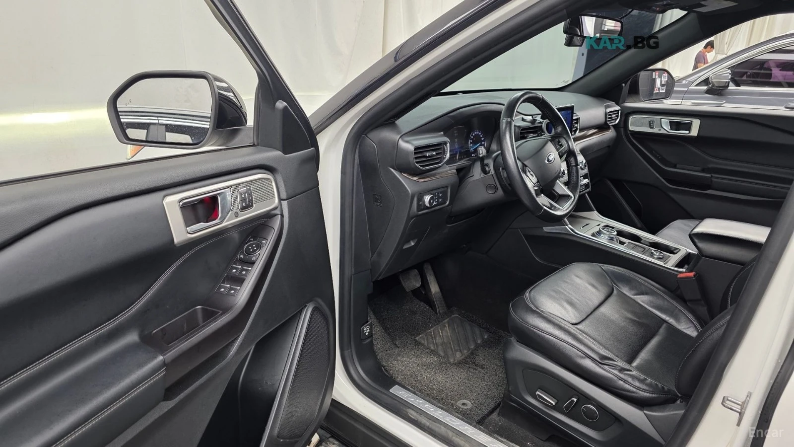 Ford Explorer Limited* 2.3* 4x4* DISTRONIC* 360* ОБДУХВАНЕ* , снимка 8 - Автомобили и джипове - 55693227